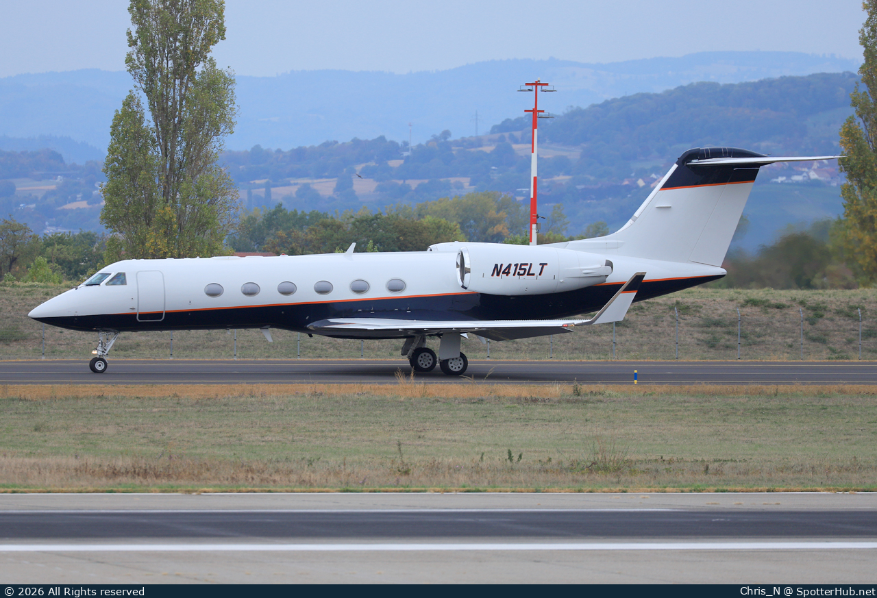 Photo of N415LT - Gulfstream GIV-SP (G300) operated by KaiserAir