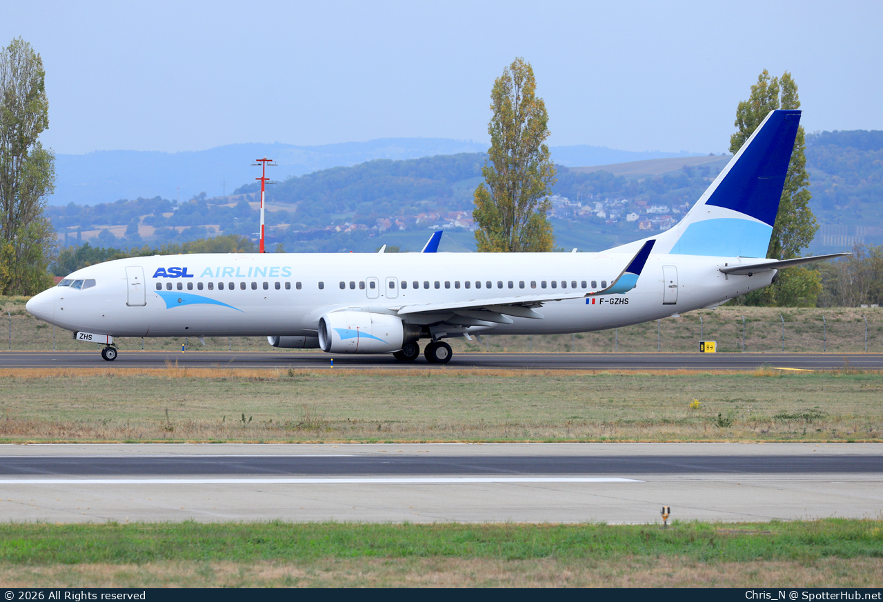 Photo of F-GZHS - Boeing 737-84P operated by ASL Airlines France