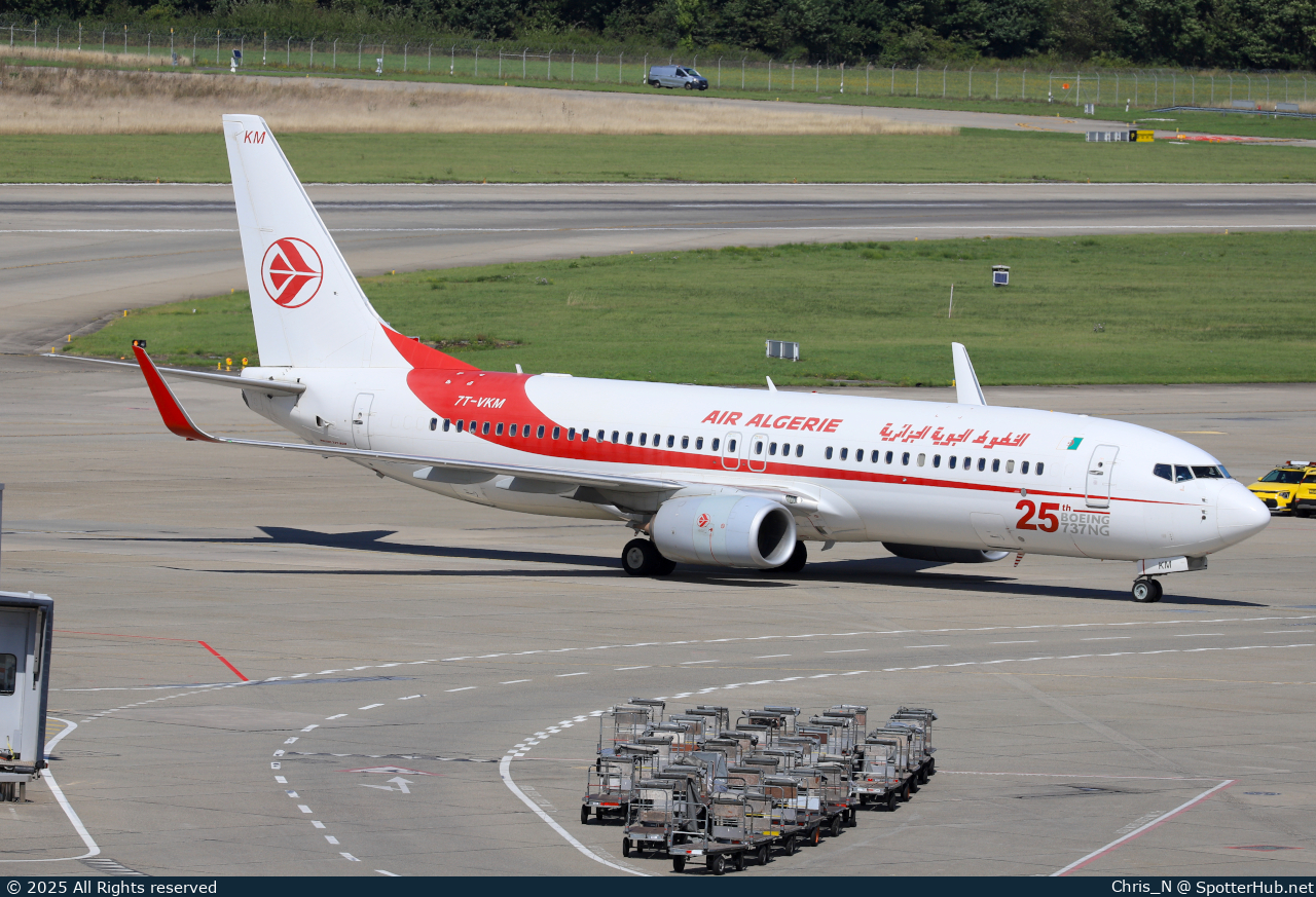 Photo of 7T-VKM - Boeing 737-8D6 operated by Air Algérie