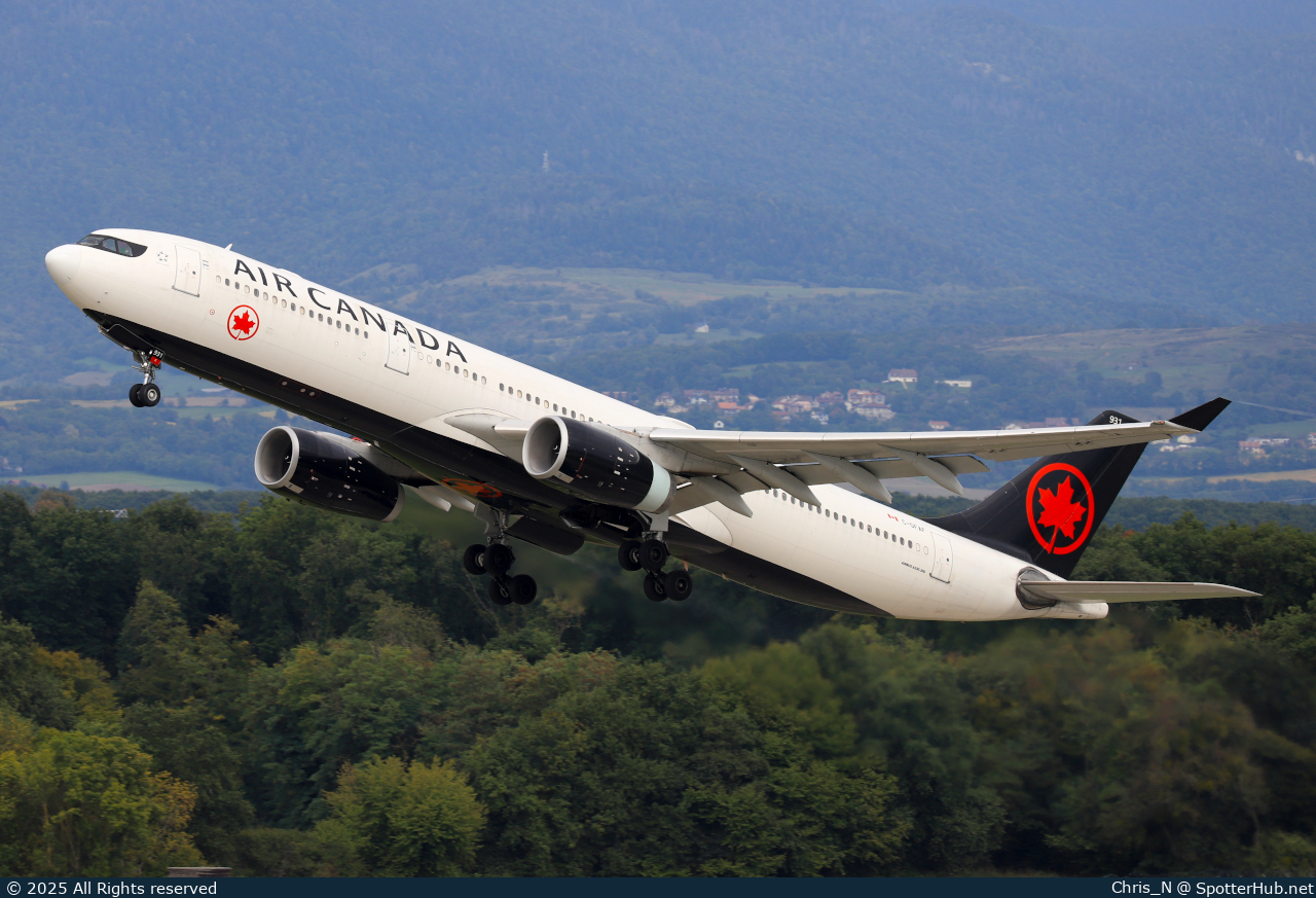 Photo of C-GFAF - Airbus A330-343 operated by Air Canada