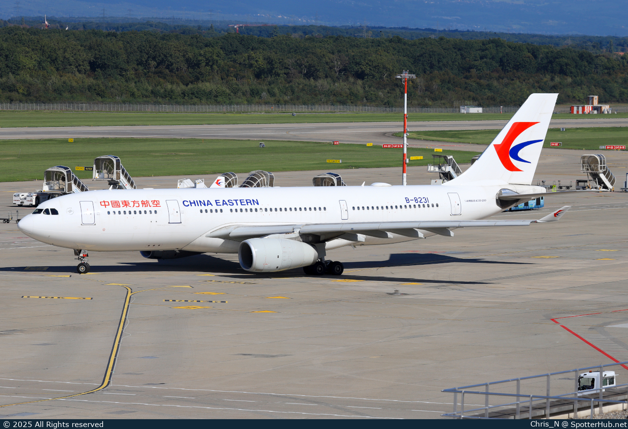 Photo of B-8231 - Airbus A330-243 operated by China Eastern Airlines