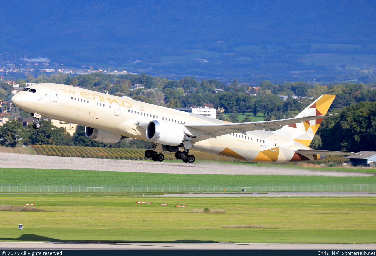 Photo of A6-BLC - Boeing 787-9 Dreamliner operated by Etihad Airways