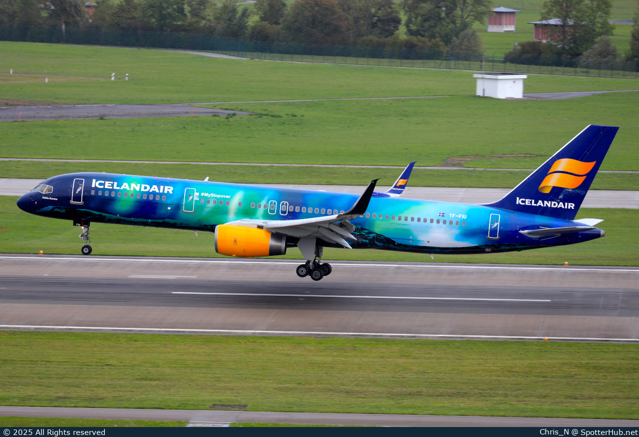 Photo of TF-FIU - Boeing 757-256 operated by Icelandair
