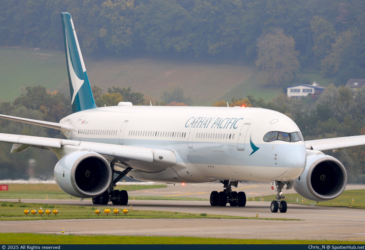 Photo of B-LRP - Airbus A350-941 operated by Cathay Pacific Airways