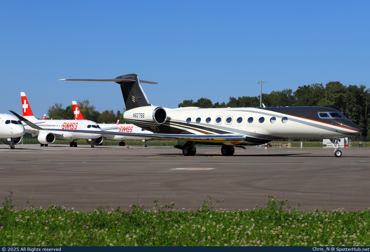Photo of N627SS - Gulfstream G700 operated by Flexjet