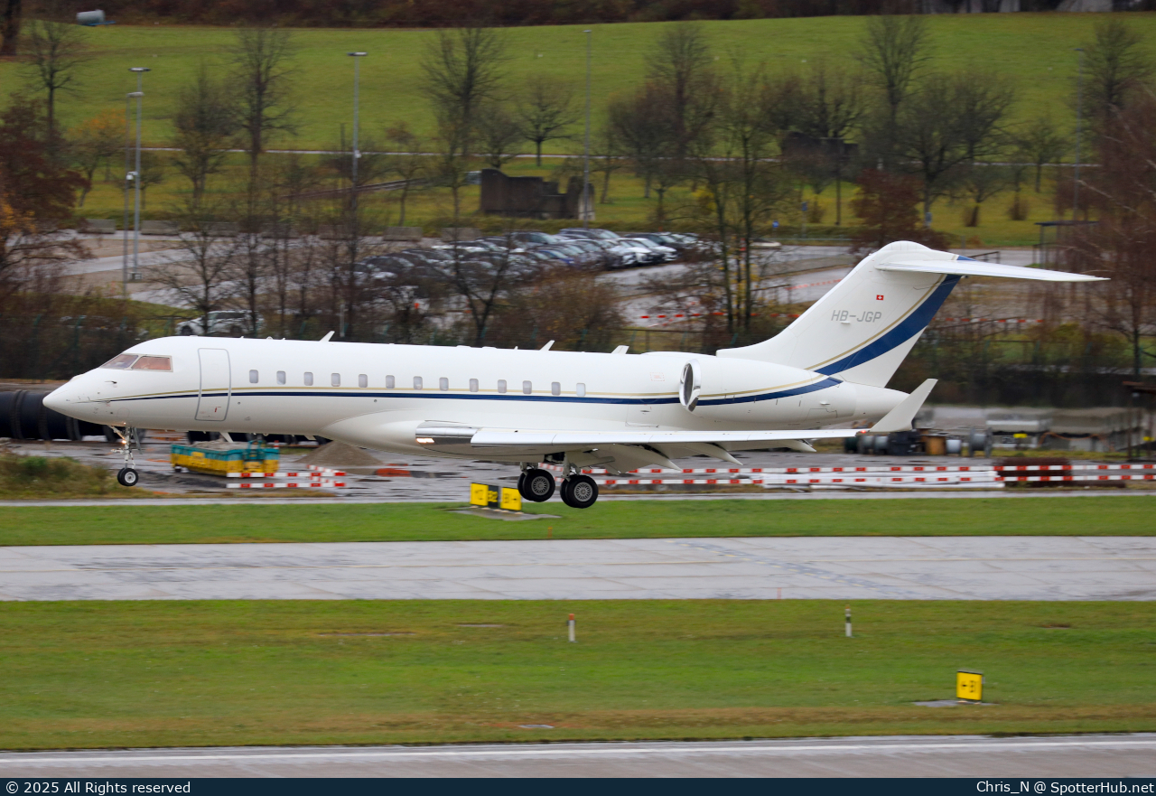 Photo of HB-JGP - Bombardier Global Express XRS operated by Premium Jet