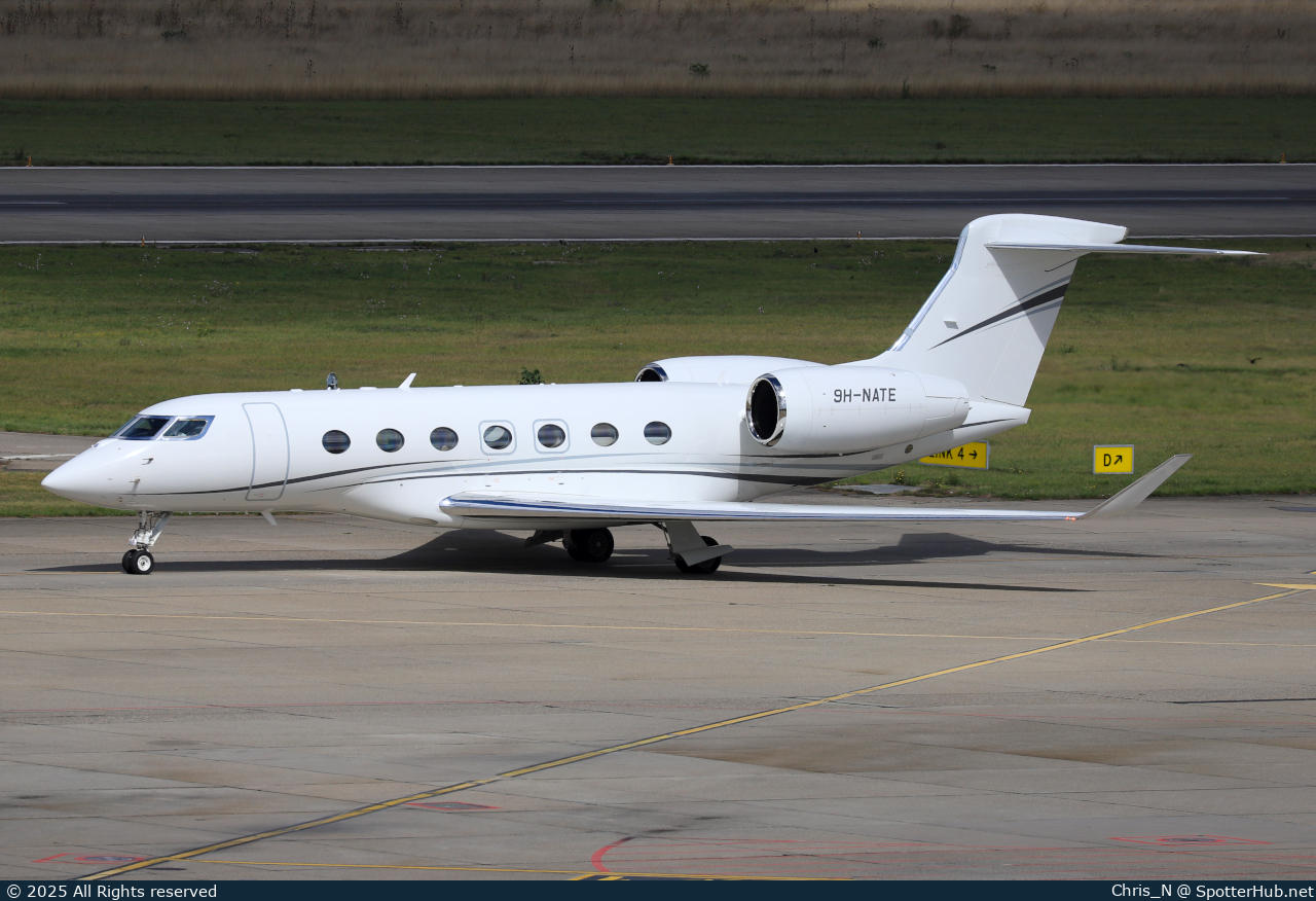 Photo of 9H-NATE - Gulfstream G500 operated by Sparfell Malta