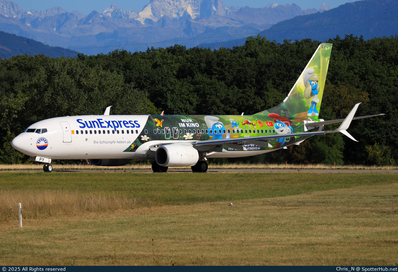 Photo of TC-SPY - Boeing 737-8EH operated by SunExpress
