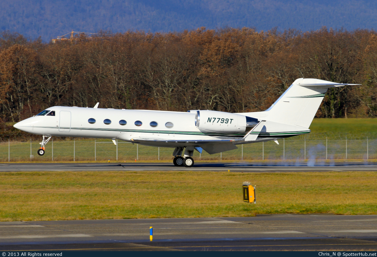 Photo of N7799T - Gulfstream GIV-SP operated by Fargo Jet Center