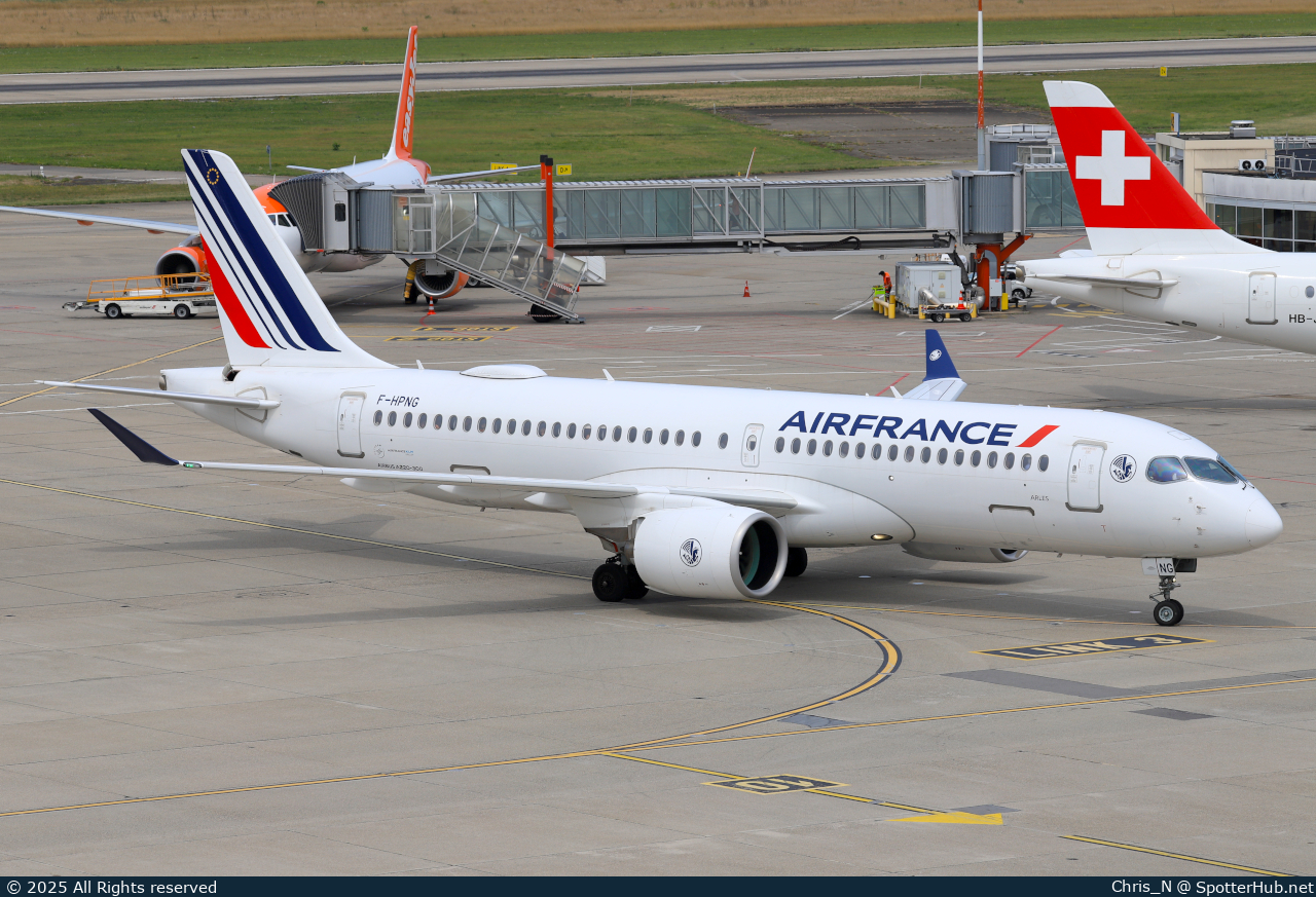 Photo of F-HPNG - Airbus A220-300 operated by Air France