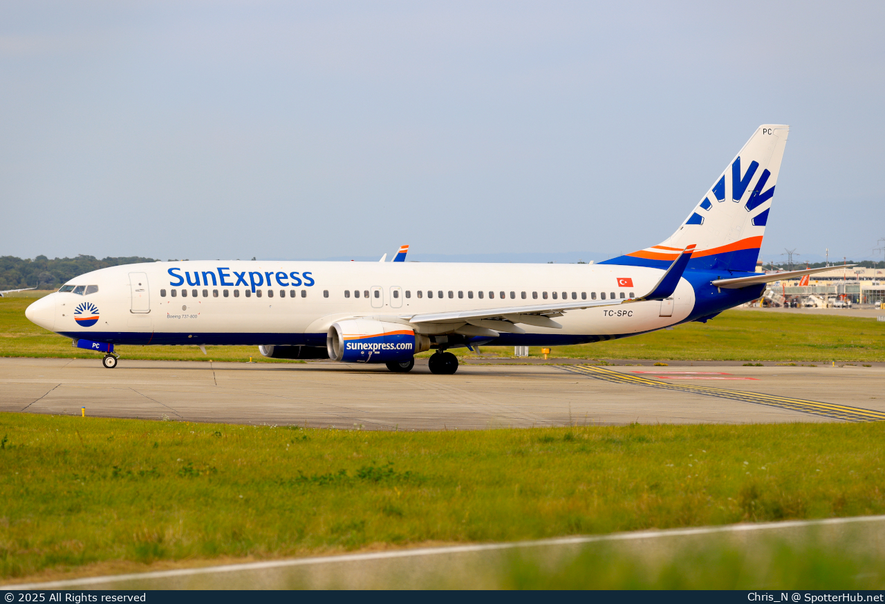 Photo of TC-SPC - Boeing 737-8AS operated by SunExpress