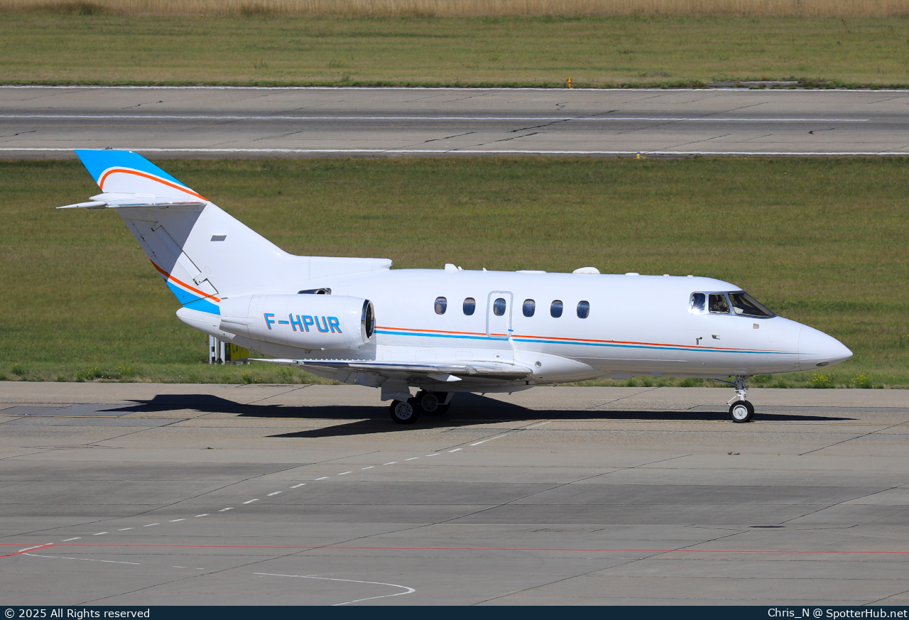 Photo of F-HPUR - Hawker Beechcraft 800XP operated by Valljet
