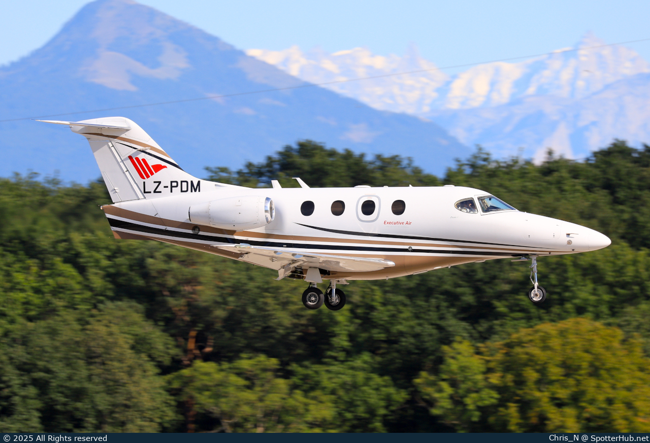 Photo of LZ-PDM - Hawker Beechcraft 390 Premier I operated by Paradox Jets