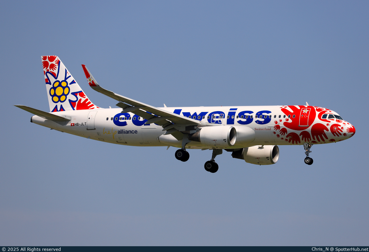 Photo of HB-JLT - Airbus A320-214 operated by Edelweiss Air