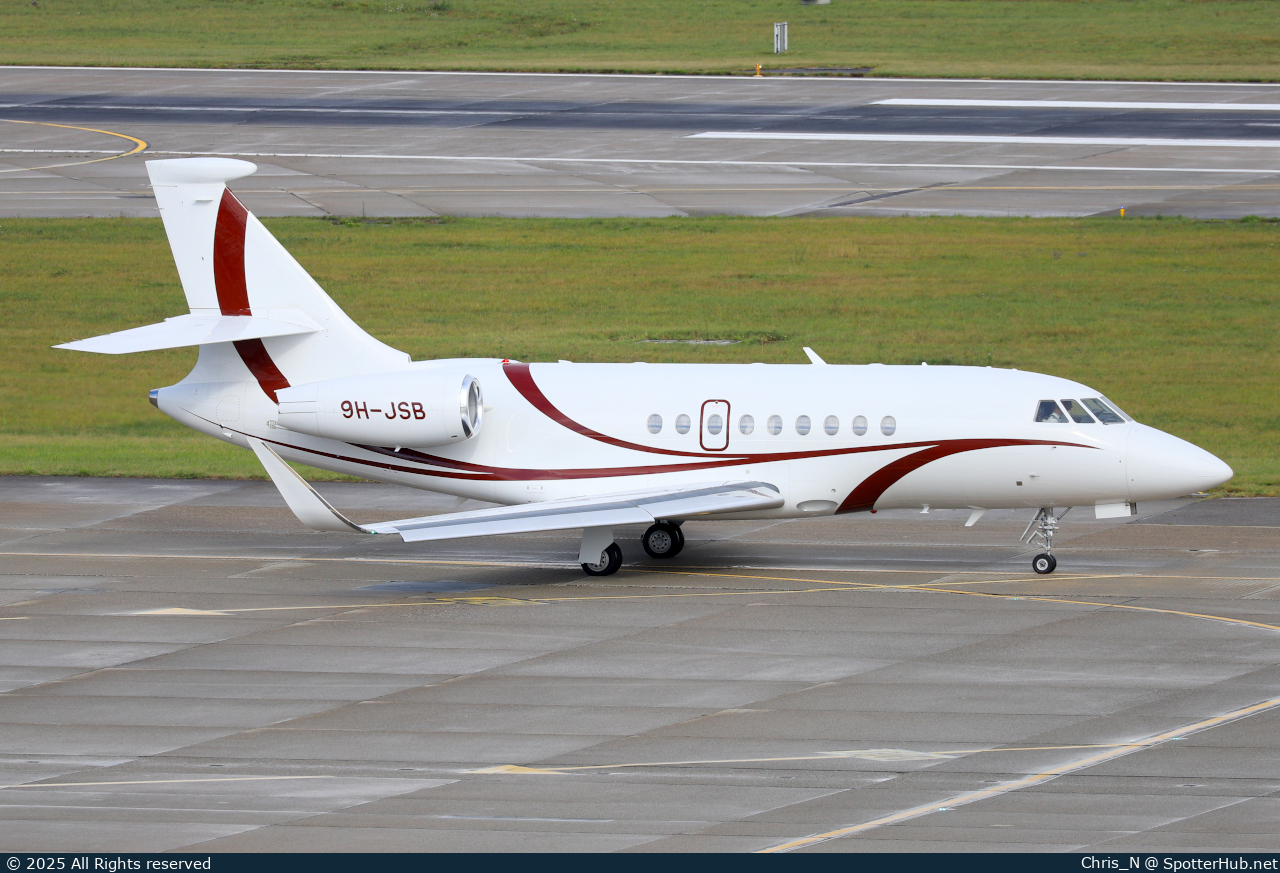 Photo of 9H-JSB - Dassault Falcon 2000LXS operated by TAG Aviation Malta