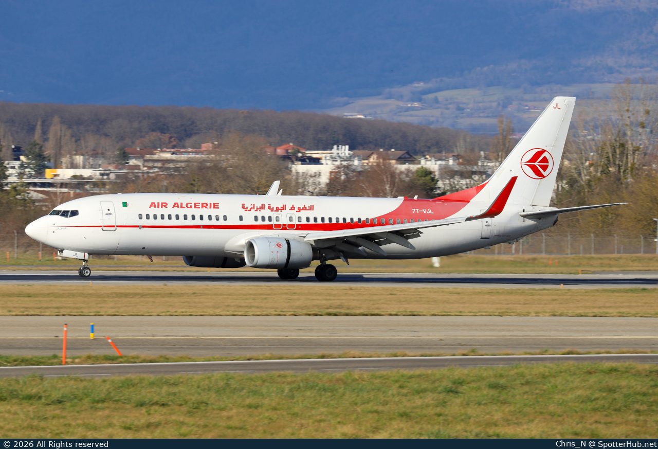 Photo of 7T-VJL - Boeing 737-8D6 operated by Air Algérie
