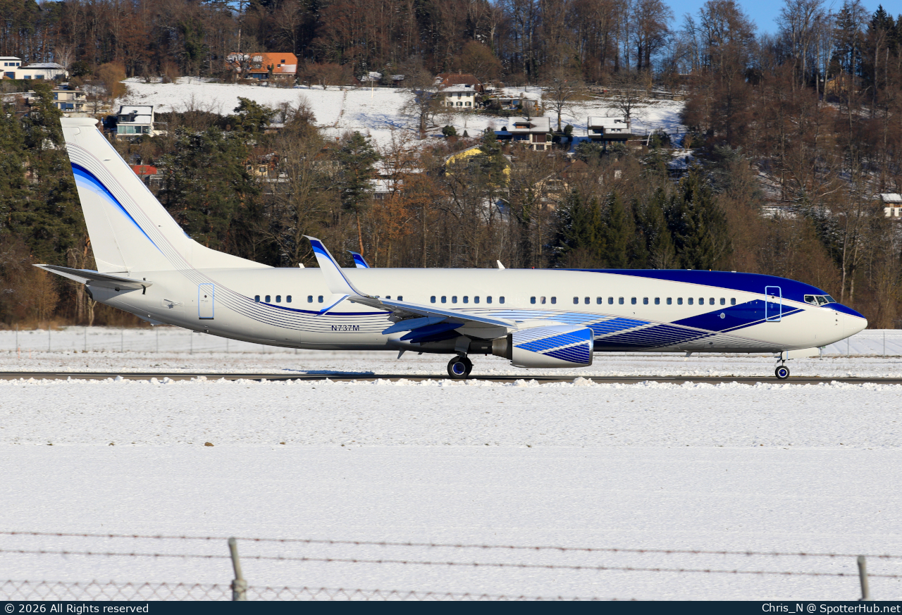 Photo of N737M - Boeing 737-8EQ(BBJ2) operated by EIE Eagle Inc.