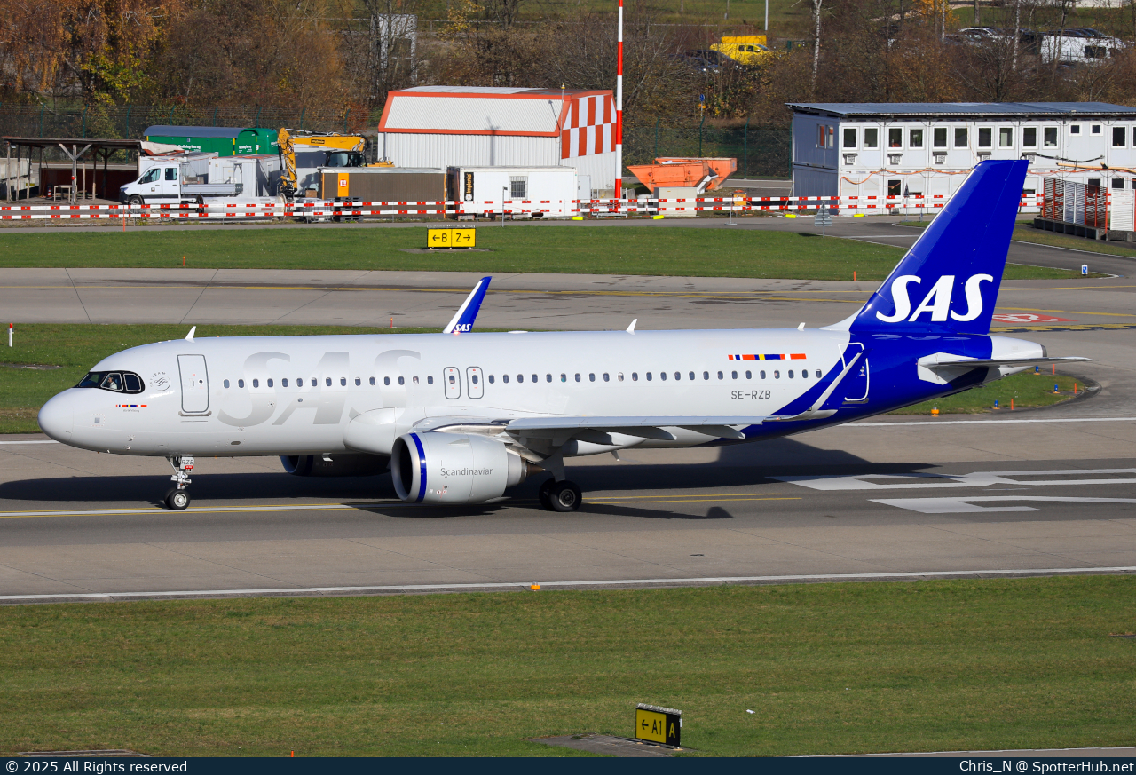 Photo of SE-RZB - Airbus A320-251N operated by SAS Scandinavian Airlines