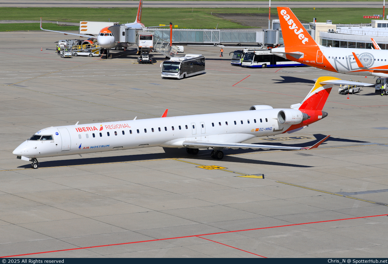 Photo of EC-MNQ - Bombardier CRJ-1000 operated by Iberia Regional (opb Air Nostrum)
