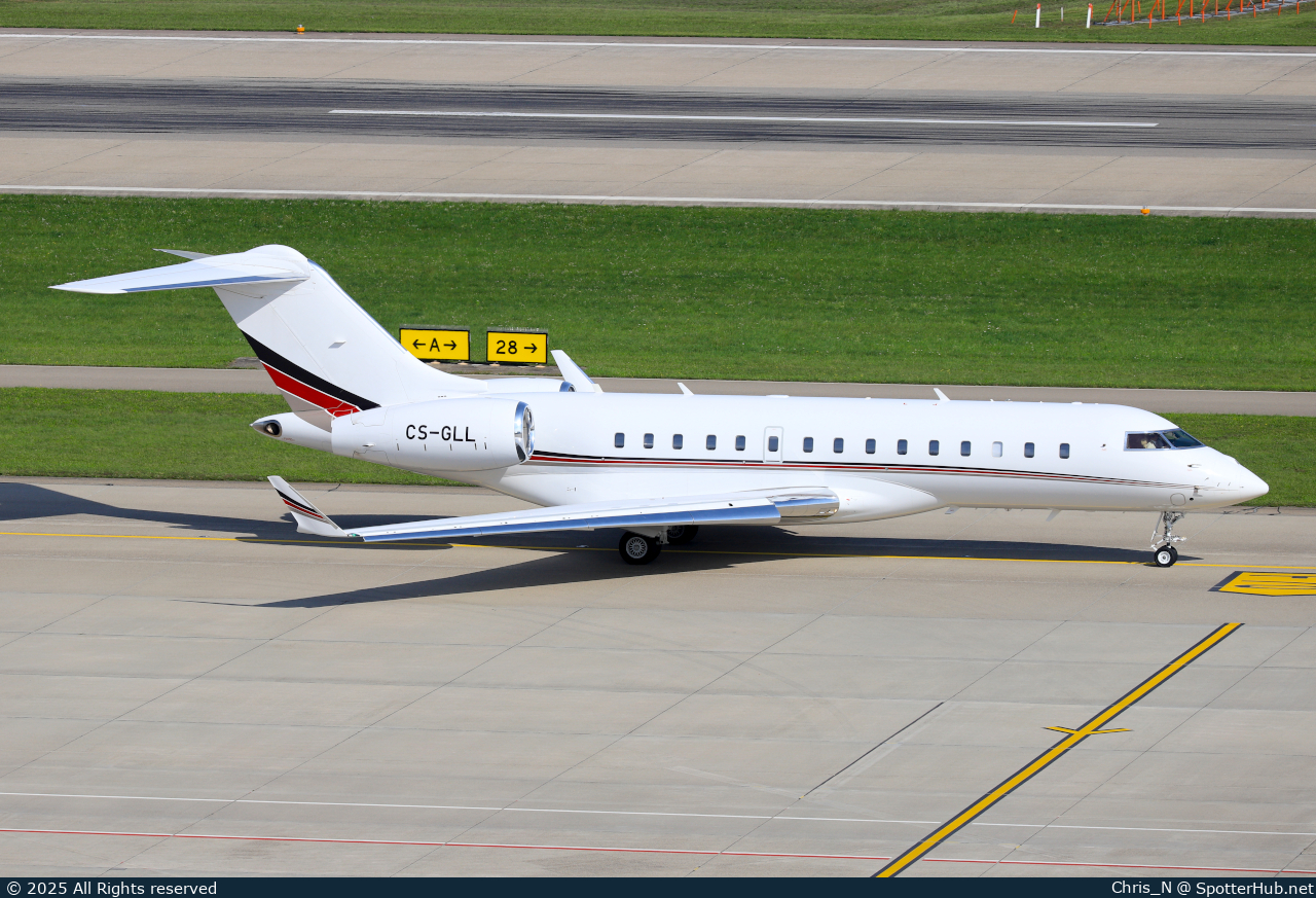 Photo of CS-GLL - Bombardier Global 6500 operated by NetJets Europe