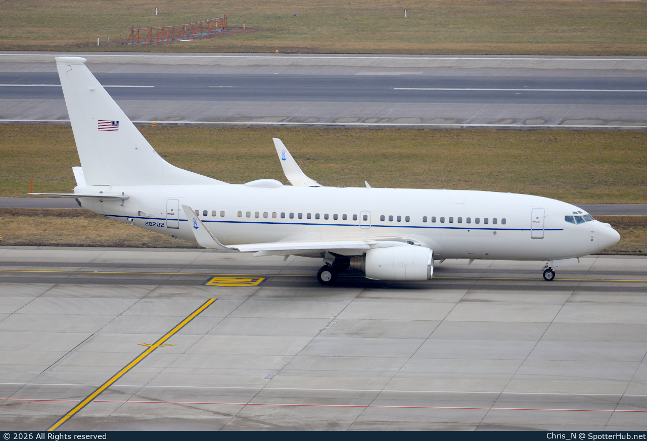 Photo of 02-0202 - Boeing C-40C operated by US Air Force