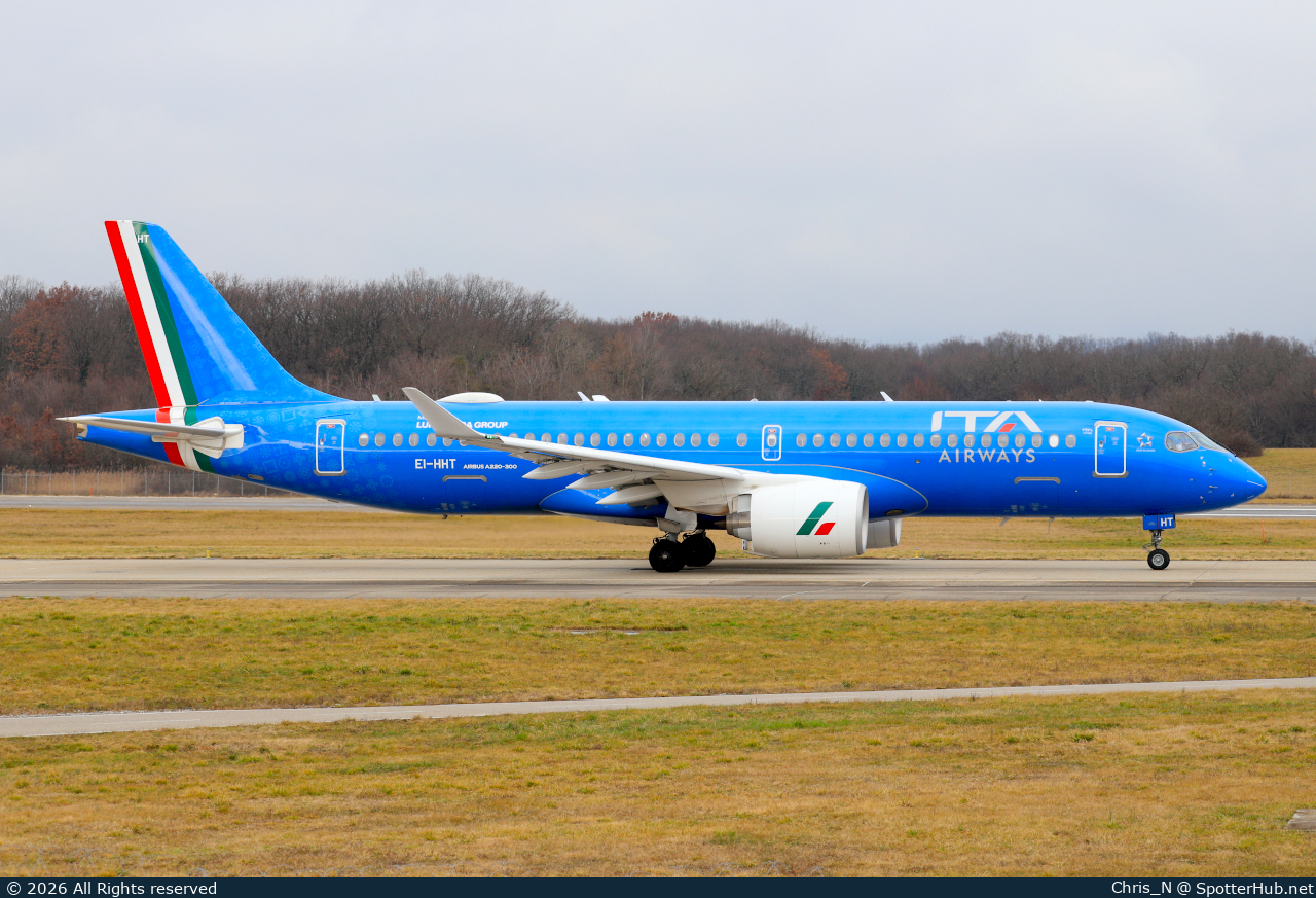Photo of EI-HHT - Airbus A220-300 operated by ITA Airways