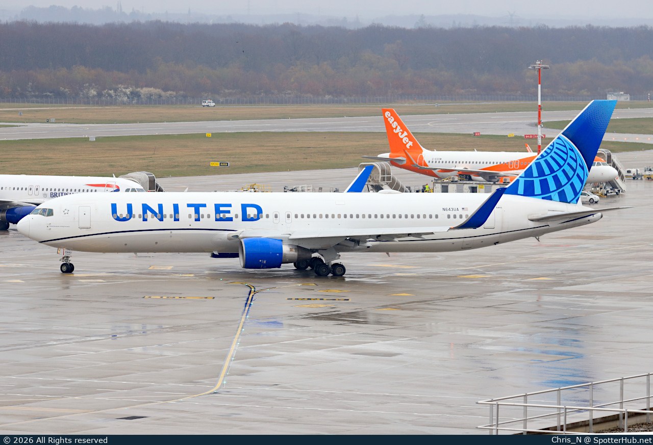 Photo of N643UA - Boeing 767-322(ER) operated by United Airlines