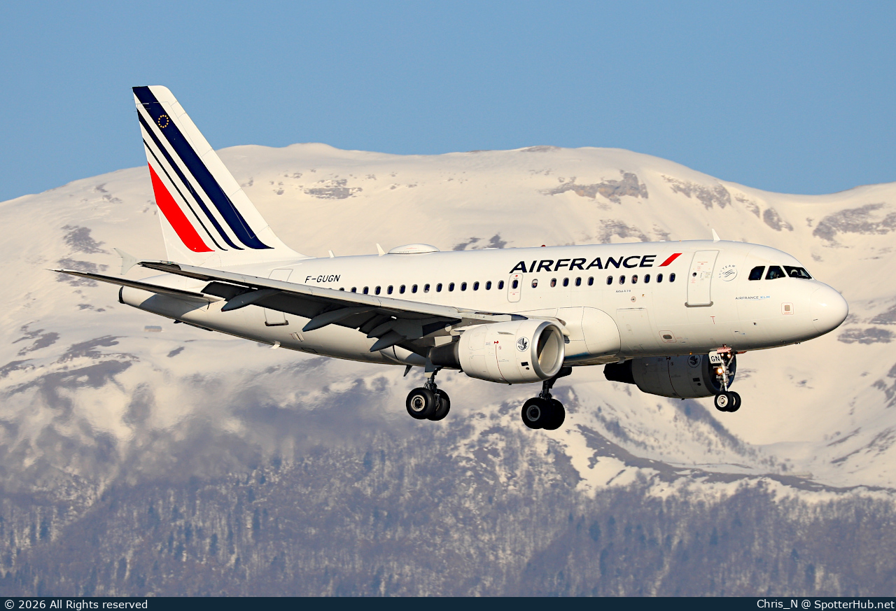 Photo of F-GUGN - Airbus A318-111 operated by Air France
