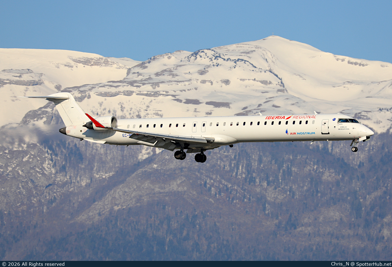 Photo of EC-MLC - Bombardier CRJ-1000 operated by Iberia Regional (opb Air Nostrum)
