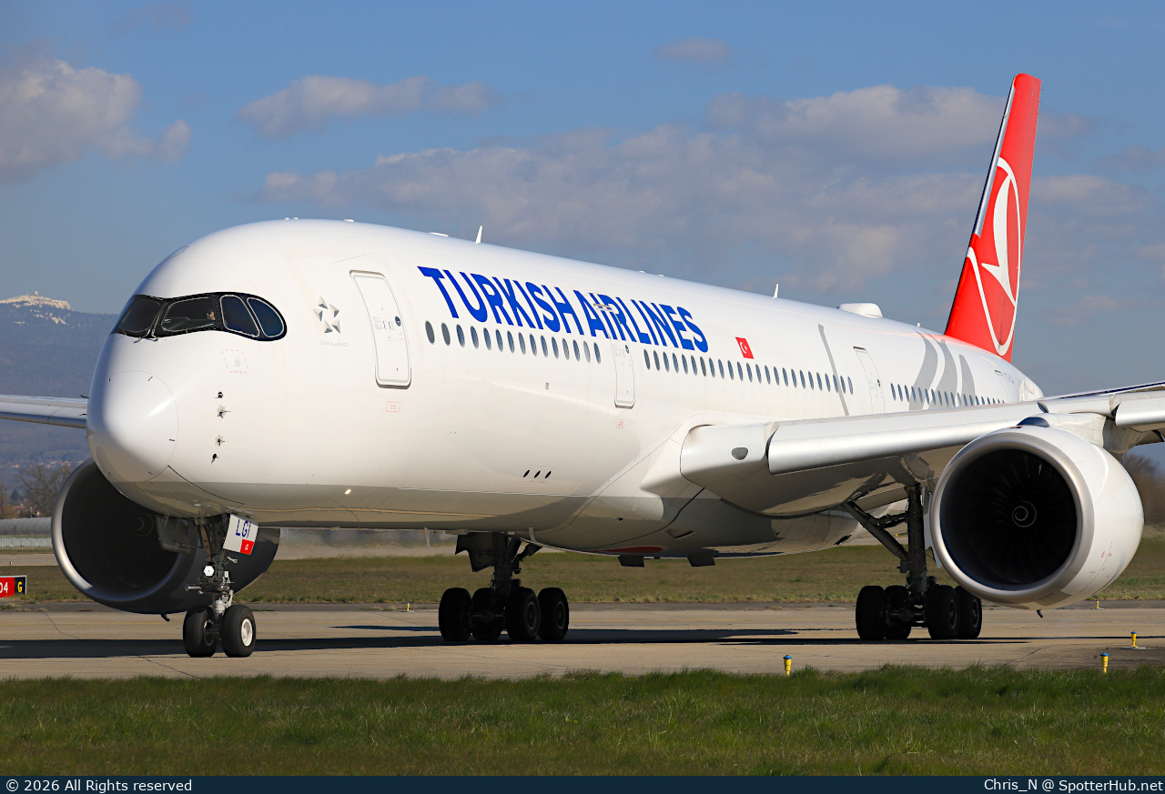 Photo of TC-LGI - Airbus A350-941 operated by Turkish Airlines
