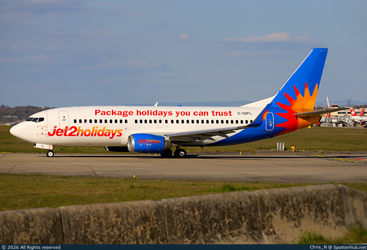 Photo of G-GDFL - Boeing 737-36N operated by Jet2