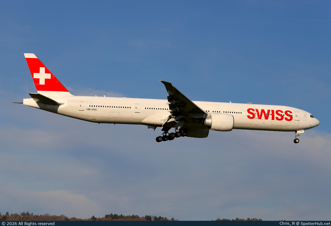 Photo of HB-JNG - Boeing 777-3DE(ER) operated by Swiss International Air Lines