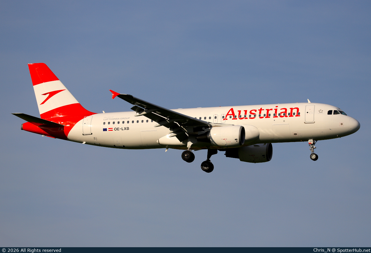 Photo of OE-LXB - Airbus A320-216 operated by Austrian Airlines