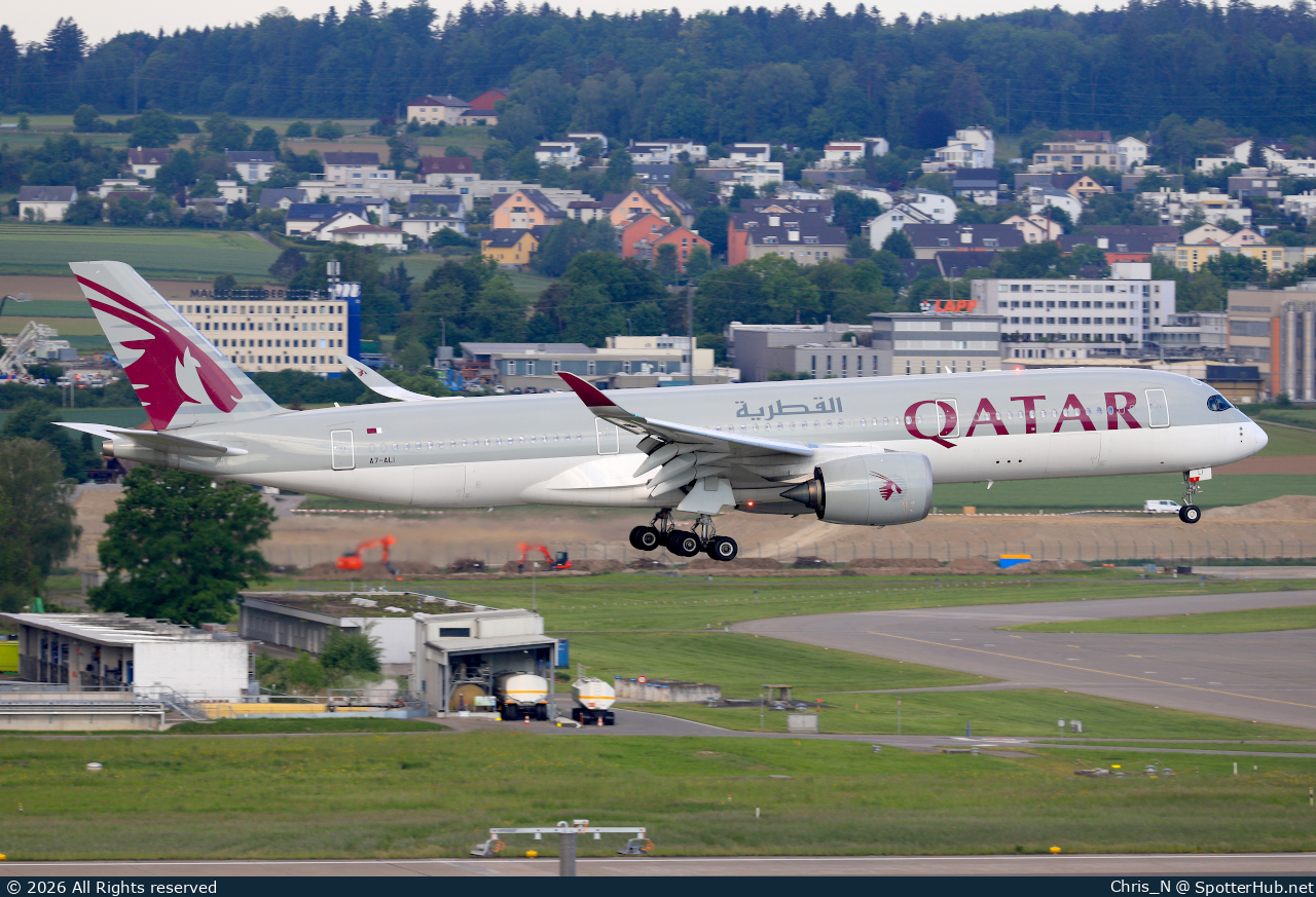 Photo of A7-ALI - Airbus A350-941 operated by Qatar Airways