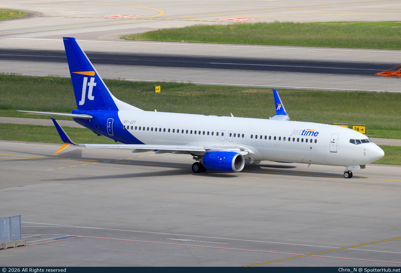 Photo of OY-JZT - Boeing 737-8AL operated by Jettime