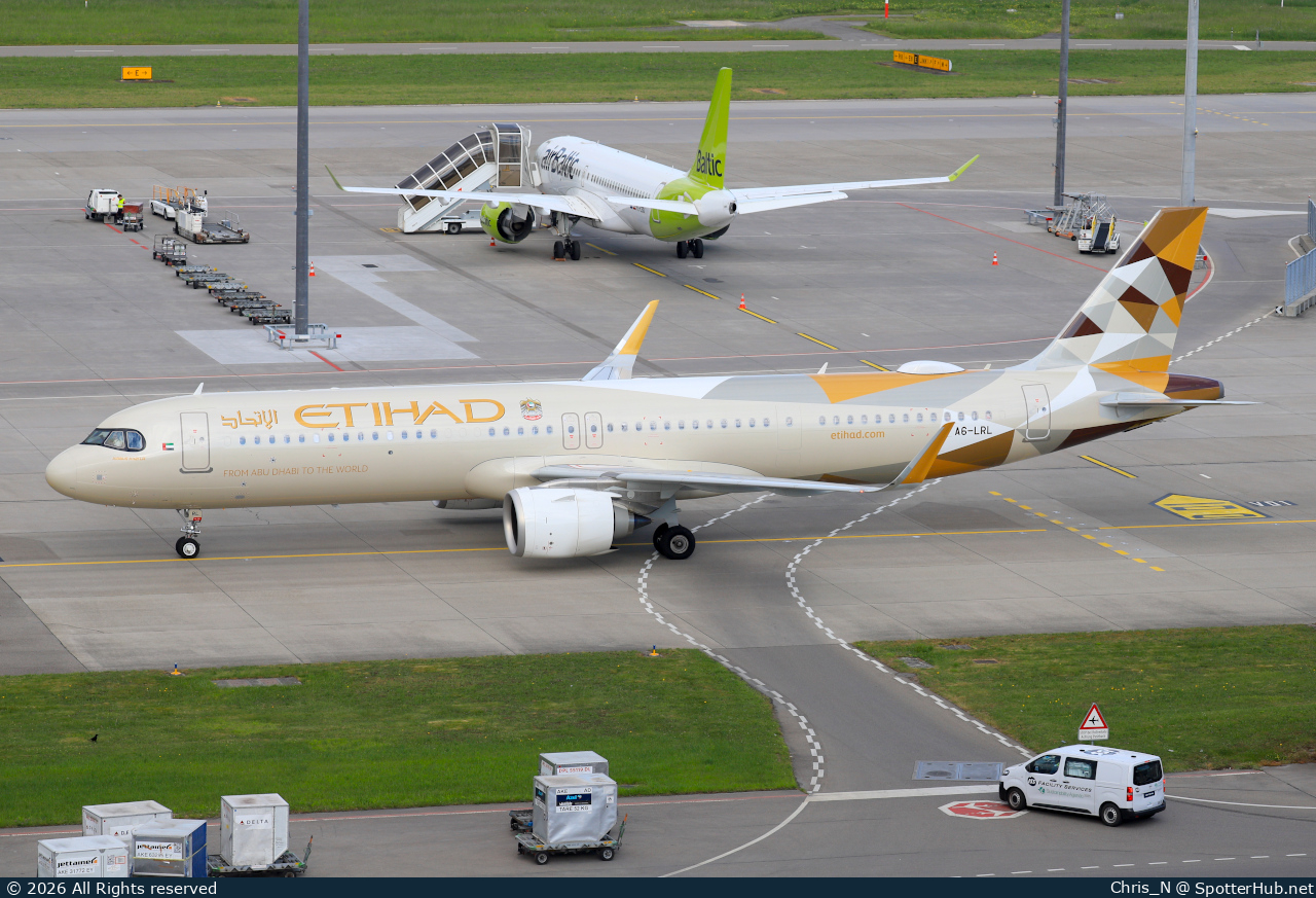 Photo of A6-LRL - Airbus A321-251NX operated by Etihad Airways