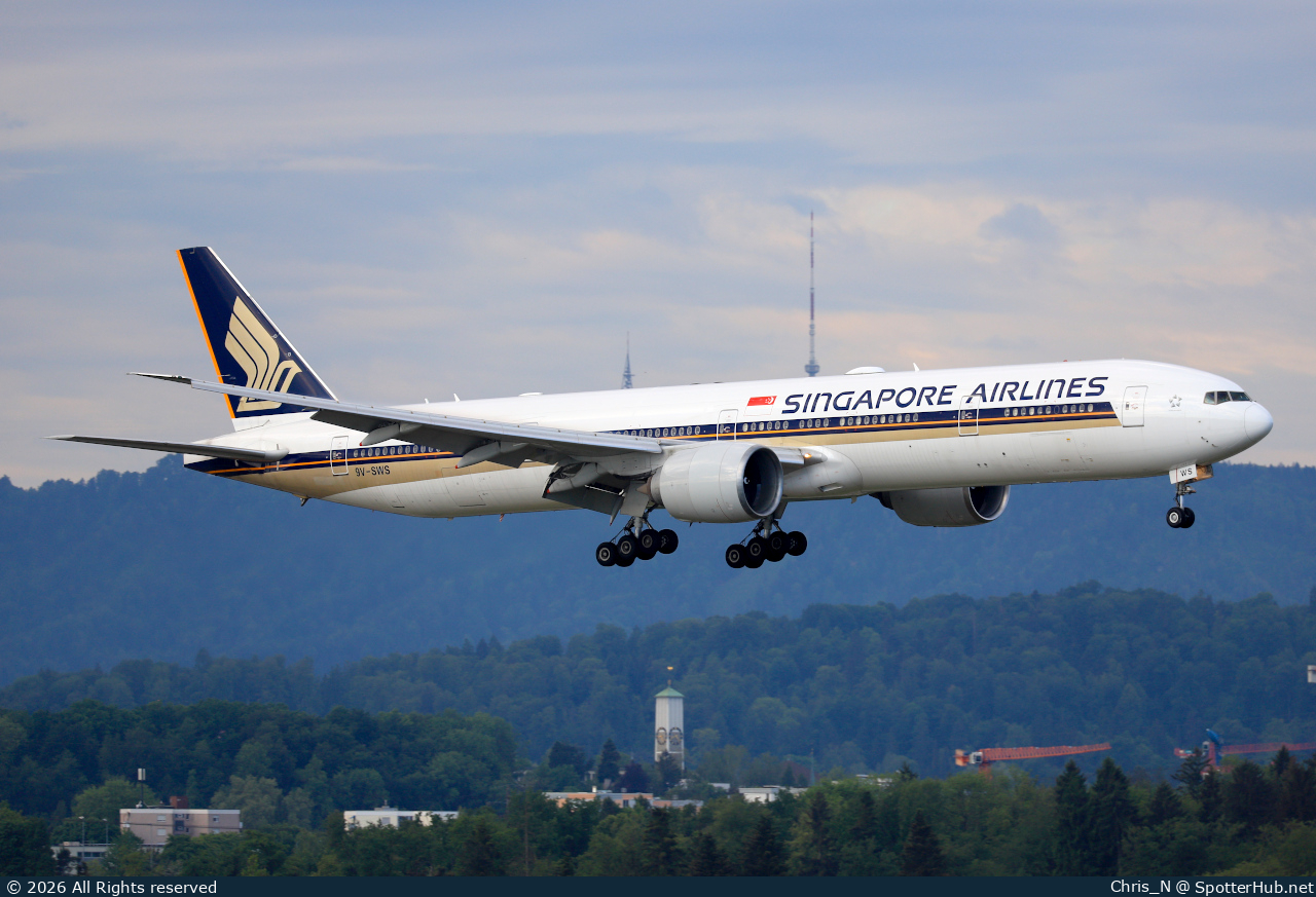 Photo of 9V-SWS - Boeing 777-312(ER) operated by Singapore Airlines