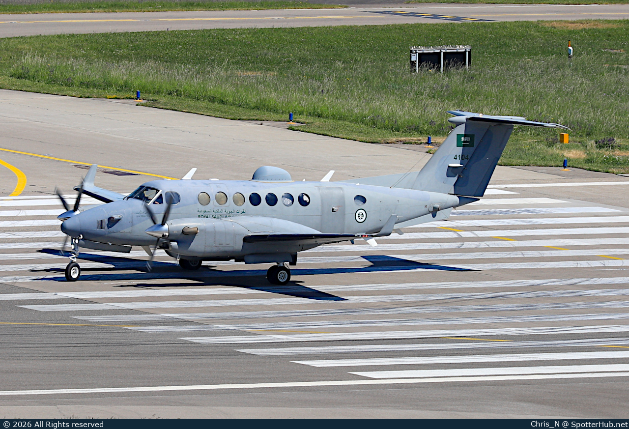 Photo of 4104 - Beechcraft B300 Super King Air 350 operated by Royal Saudi Air Force