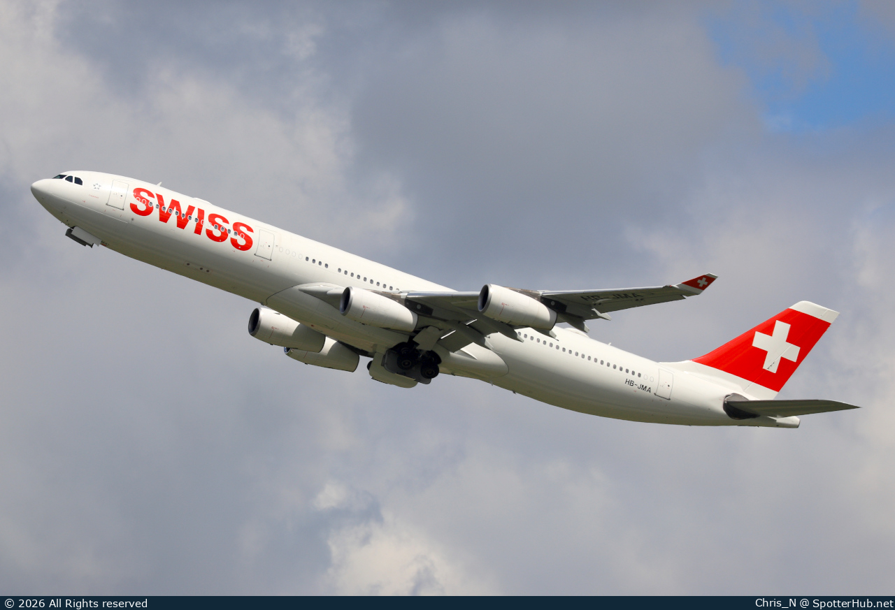 Photo of HB-JMA - Airbus A340-313 operated by Swiss International Air Lines