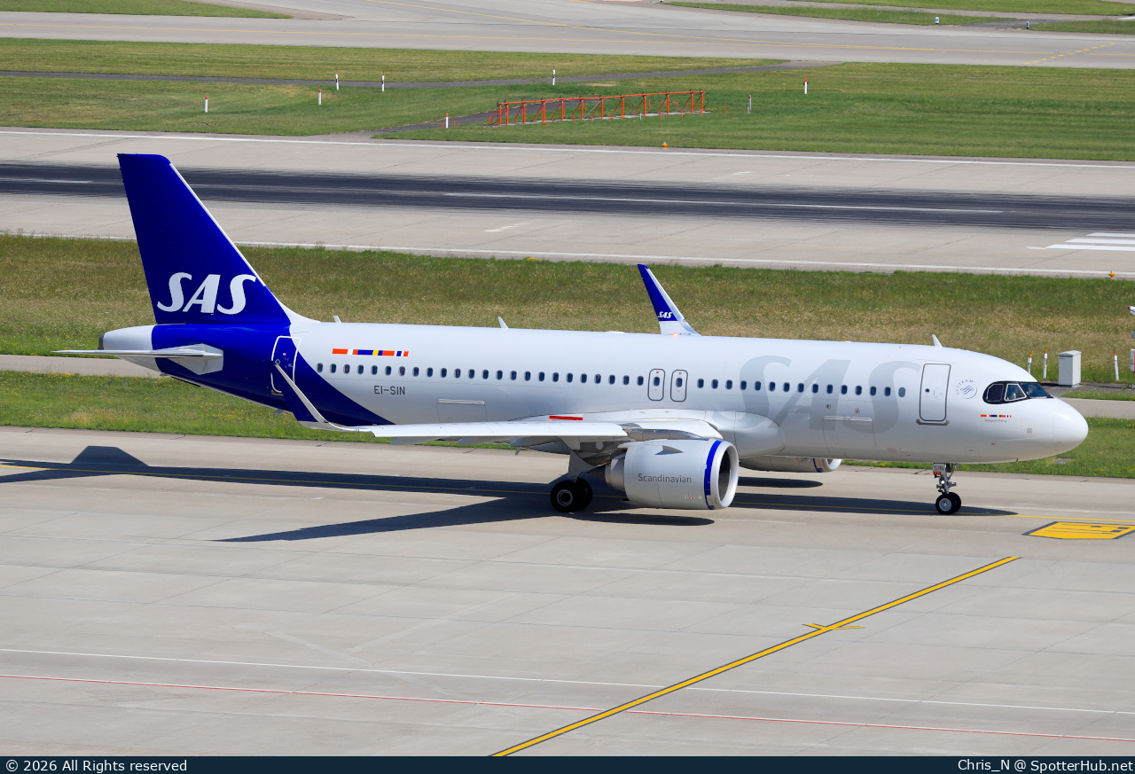 Photo of EI-SIN - Airbus A320-251N operated by SAS Connect