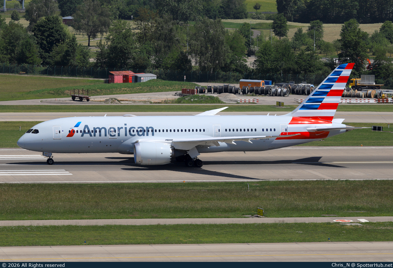 Photo of N805AN - Boeing 787-8 Dreamliner operated by American Airlines