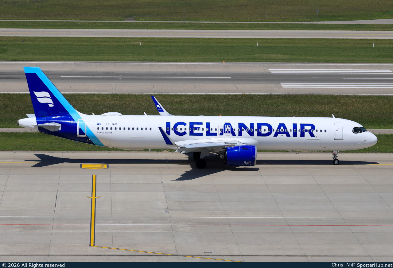 Photo of TF-IAC - Airbus A321-271NX operated by Icelandair
