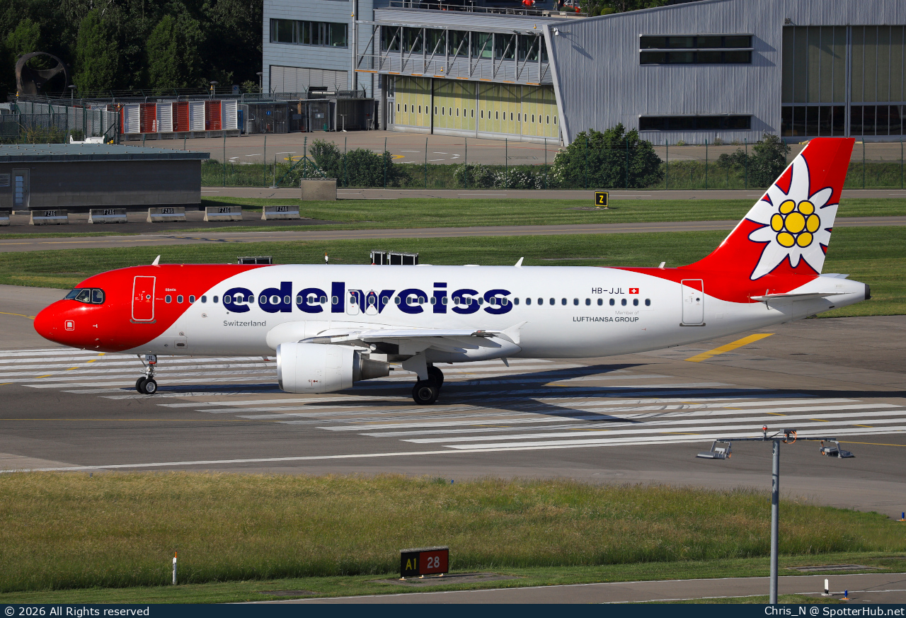 Photo of HB-JJL - Airbus A320-214 operated by Edelweiss Air