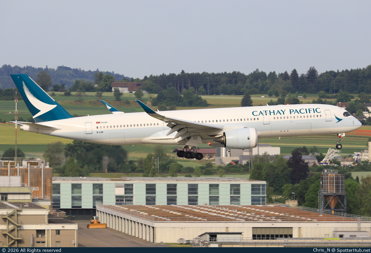Photo of B-LQA - Airbus A350-941 operated by Cathay Pacific Airways