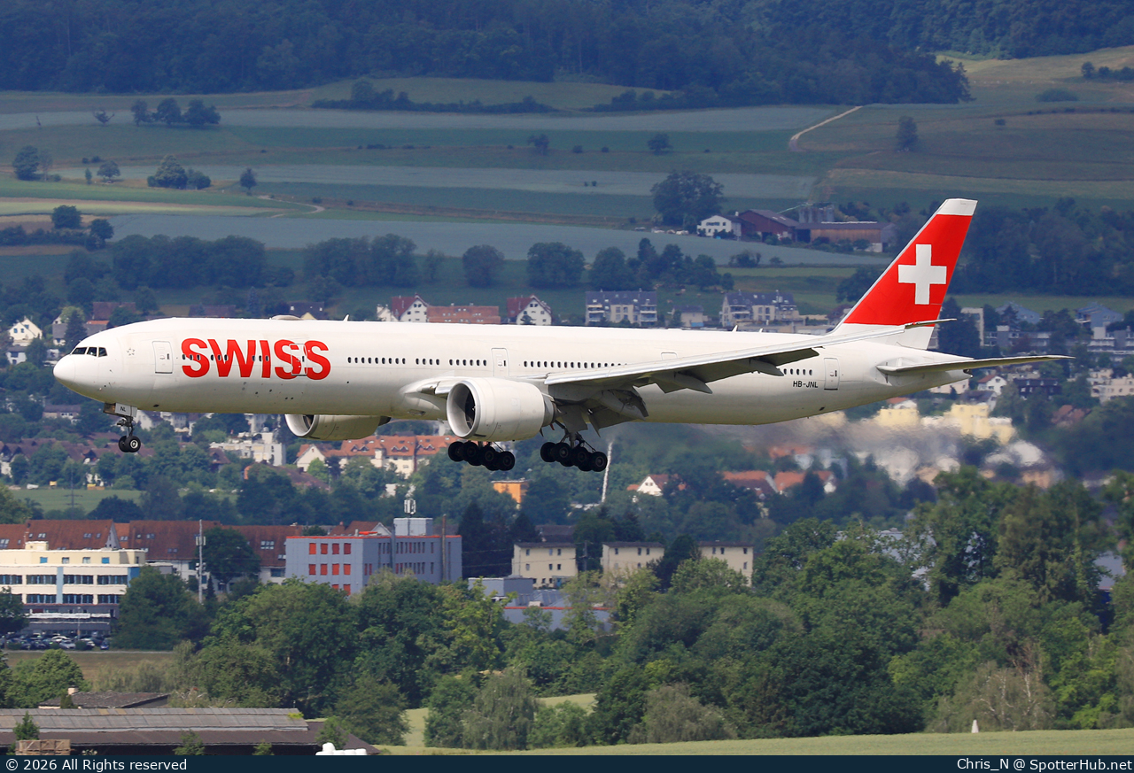 Photo of HB-JNL - Boeing 777-3DE(ER) operated by Swiss International Air Lines