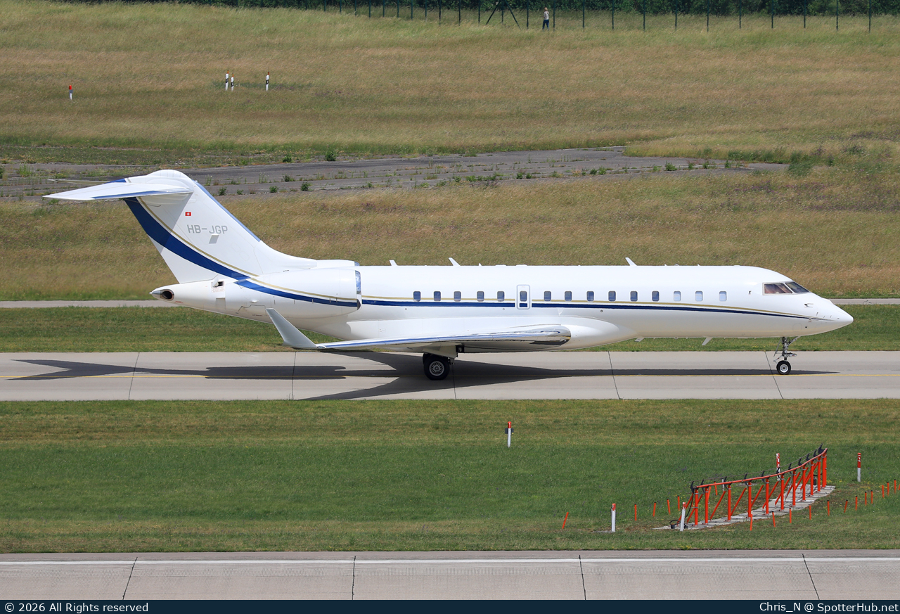 Photo of HB-JGP - Bombardier Global Express XRS operated by Premium Jet