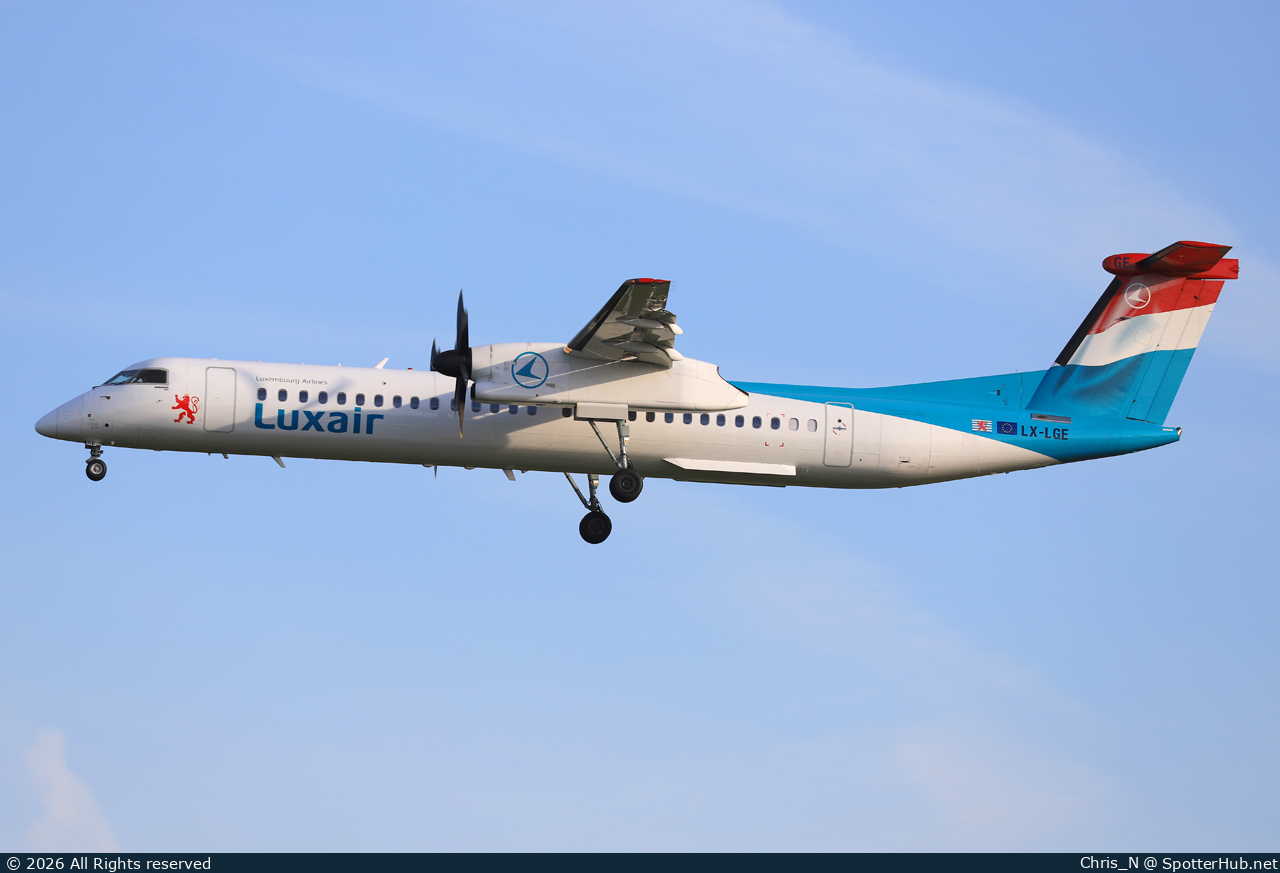 Photo of LX-LGE - Bombardier DHC-8-402 Dash 8 Q400 operated by Luxair