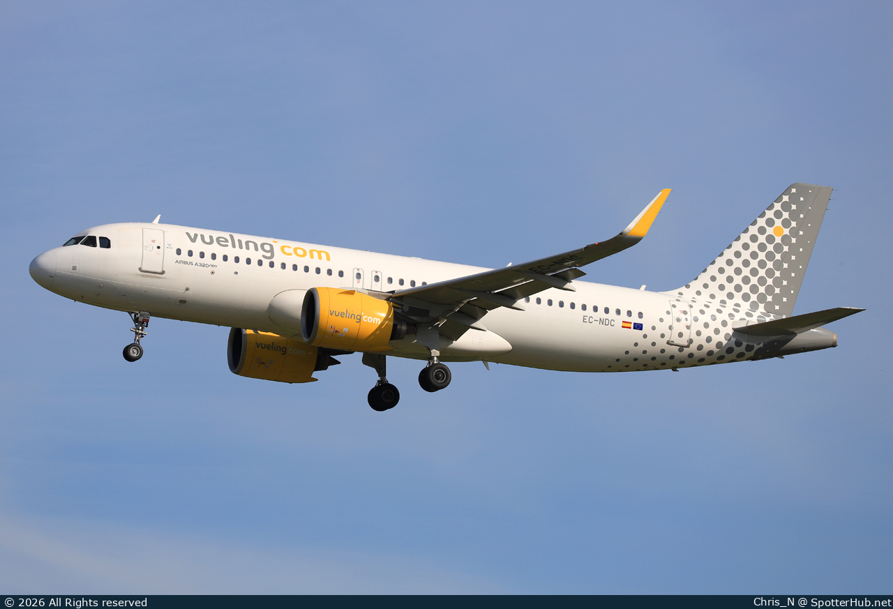Photo of EC-NDC - Airbus A320-271N operated by Vueling