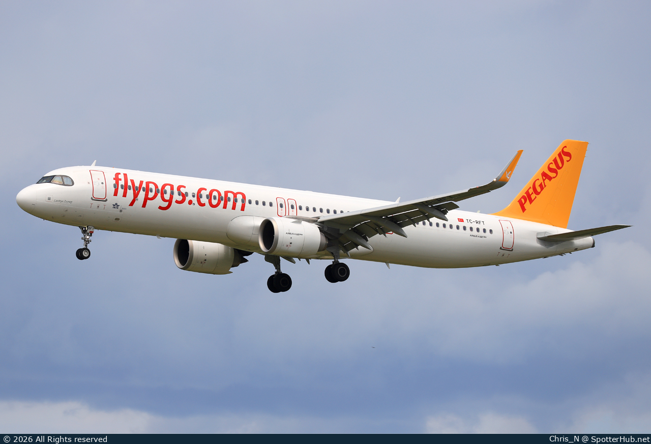 Photo of TC-RFT - Airbus A321-251NX operated by Pegasus Airlines
