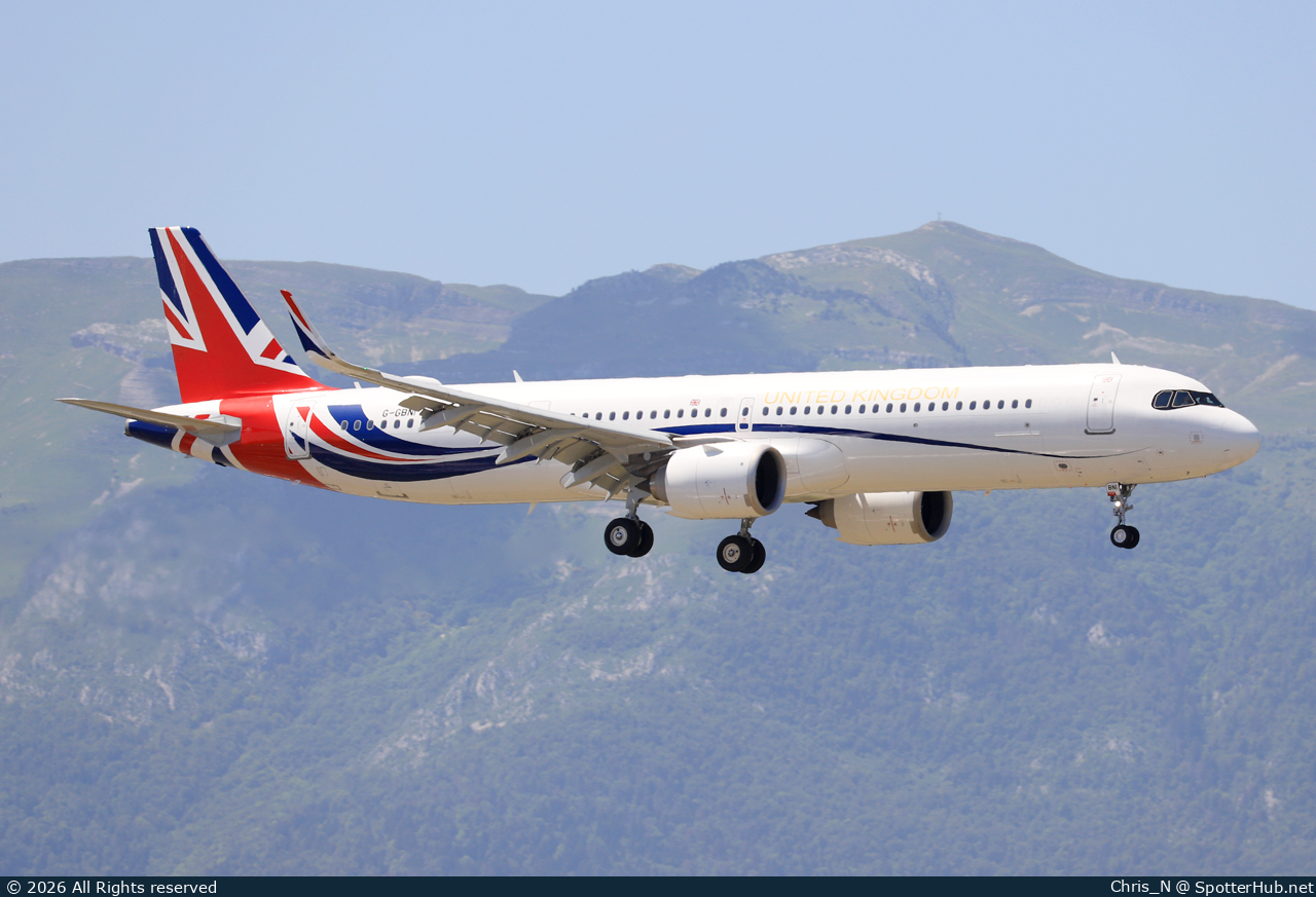 Photo of G-GBNI - Airbus A321-251NX operated by Government of the United Kingdom (opb Titan Airways)